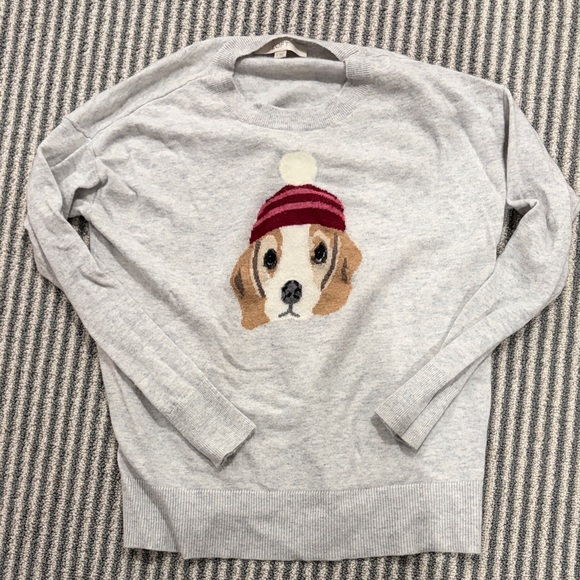 LOFT Sweaters - LOFT Light Gray Sweater with Beagle in Red Hat